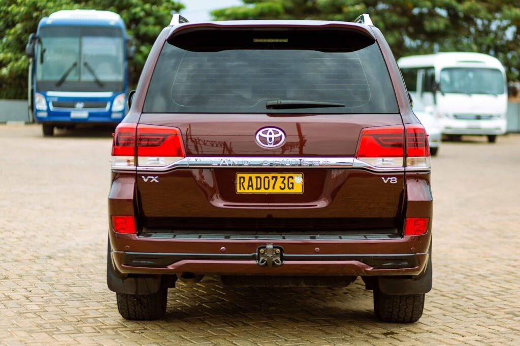 Toyota Land Cruiser V8-LC 200 - SERVICE A KITS